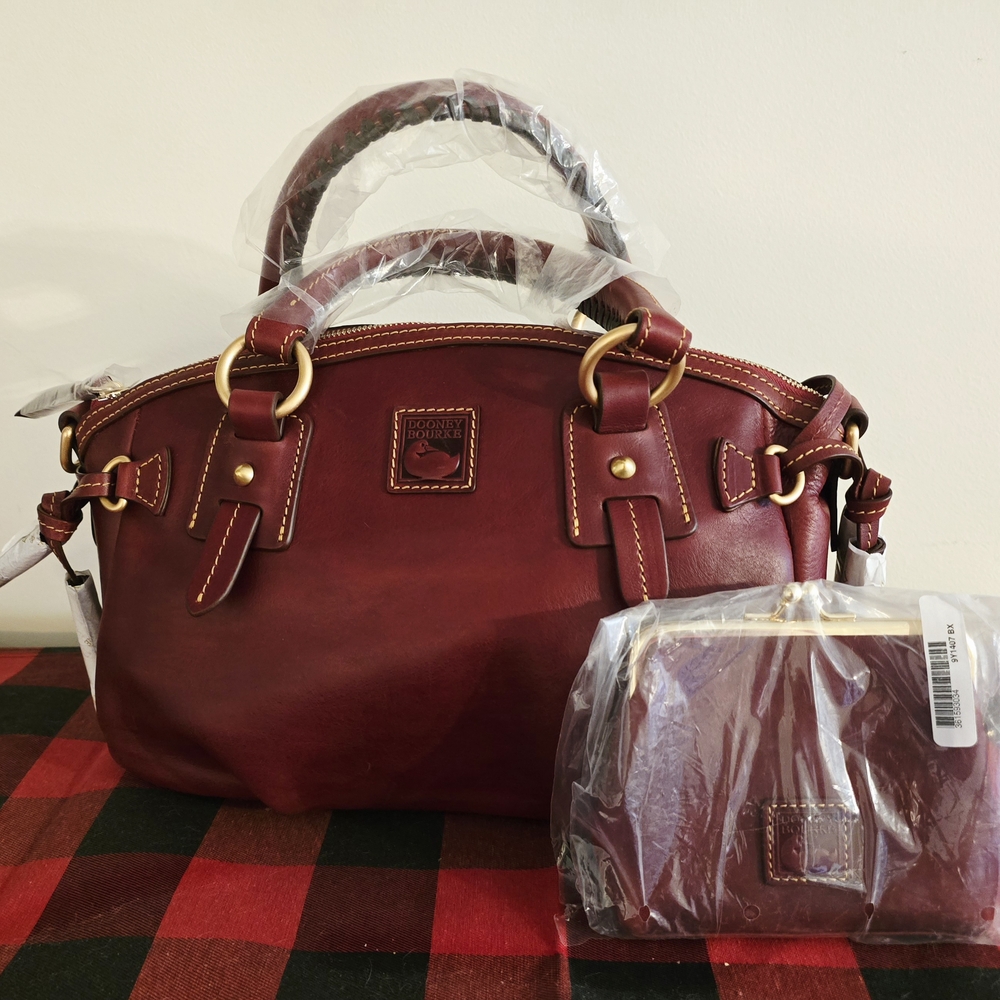 NWT Dooney & Bourke Mail Satchel (medium) in Bordeaux & Matching Kisslock wallet